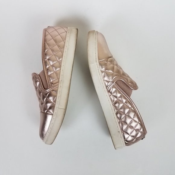 Steve Madden Zaander Pink Rose Gold Shiny Faux Leather Slip On Loafers - Picture 15 of 16